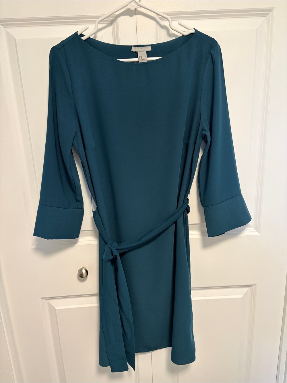 H&M - Long-Sleeve Tie-Waist Shift Dress in Teal